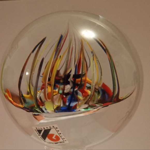 Paperweight 3 " Colorful - Picture 1 of 3